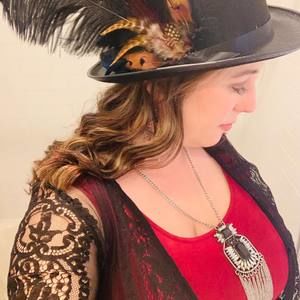 Meet your Posher, Crissy